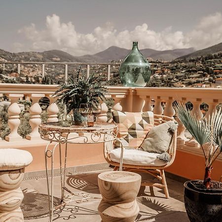Residenza Villa Genua บอร์ดิเกรา ภายนอก รูปภาพ